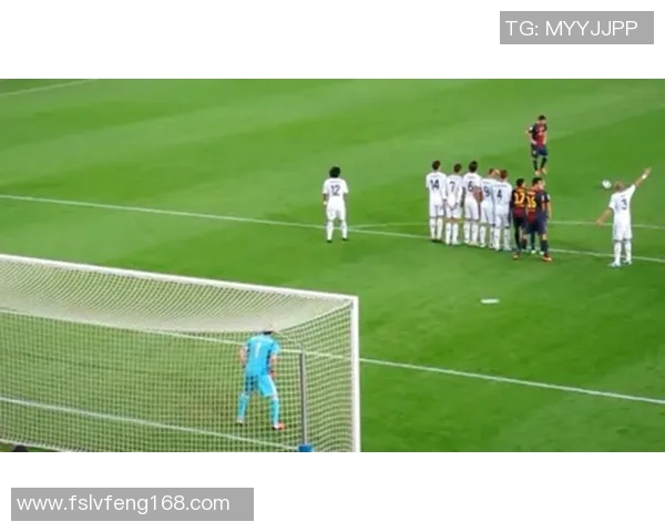 广州足球明星豪掷千金出售别墅引发球迷热议与市场关注 广州足球明星豪掷千金出售别墅引发球迷热议与市场关注