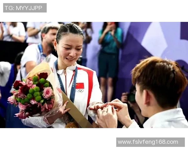 杭州羽毛球队与上海羽毛球队赛后复盘分析双方状态与表现对比