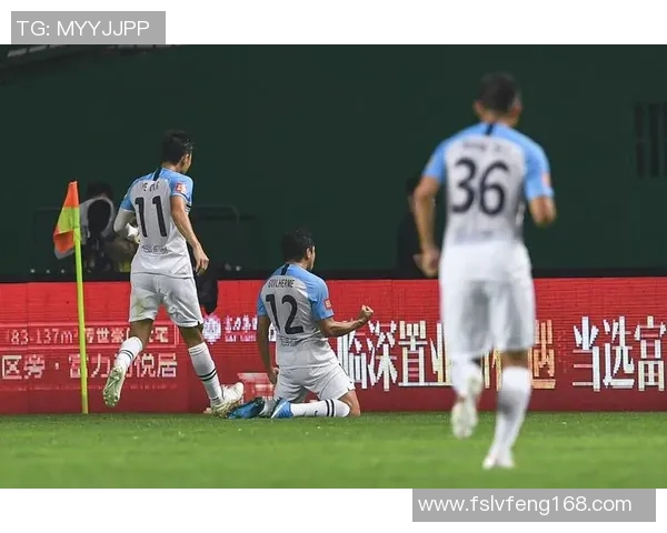 武汉足球队与重庆足球队赛后复盘分析比赛节奏与战术表现的深度探讨